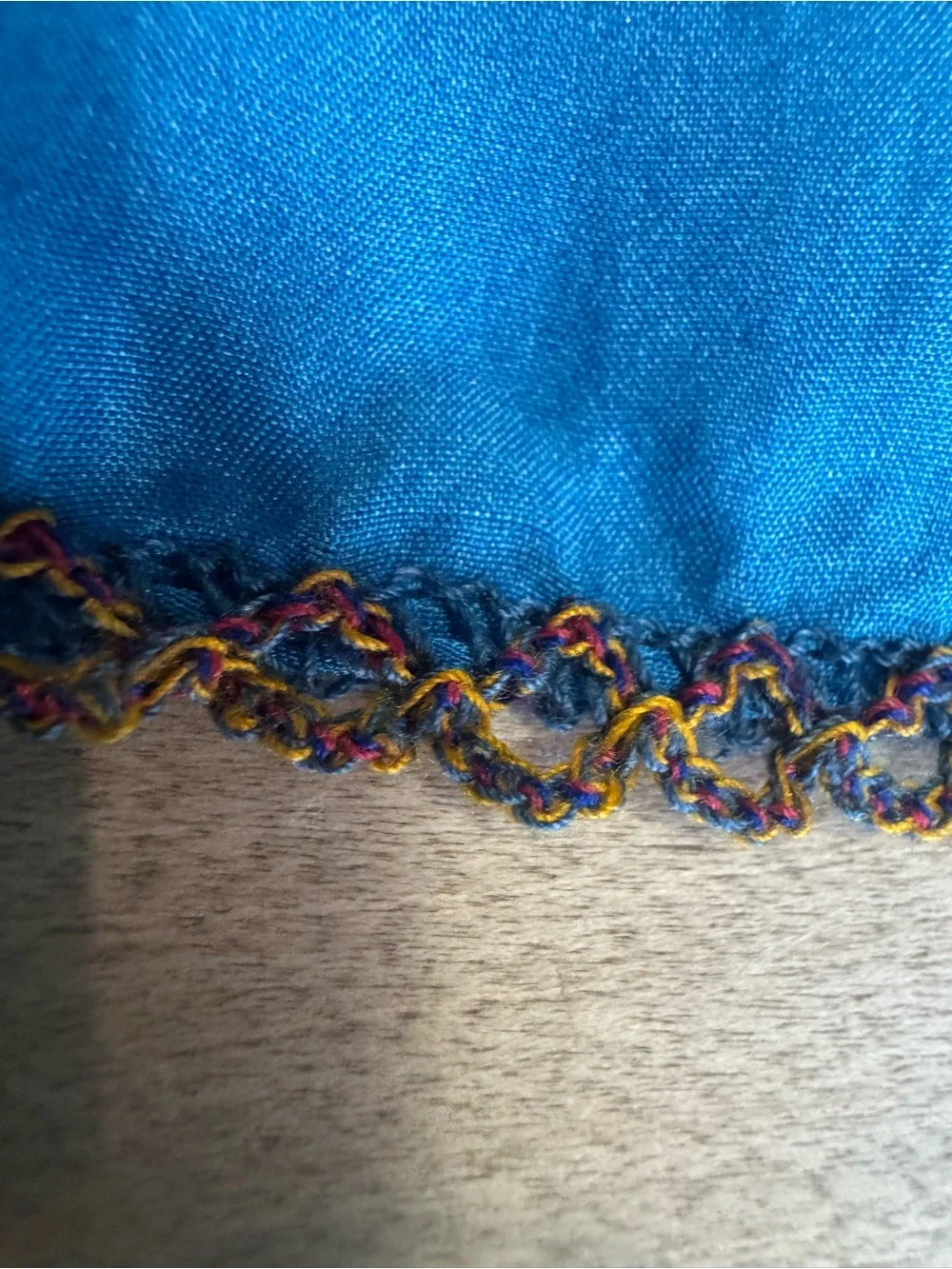 NWT BL-NK Bright Floral colorful scarf head wrap with tassels